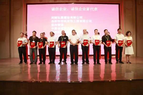 1600310000111949.jpg 0510d4d0c0a6f27232536d19a13f18c.jpg